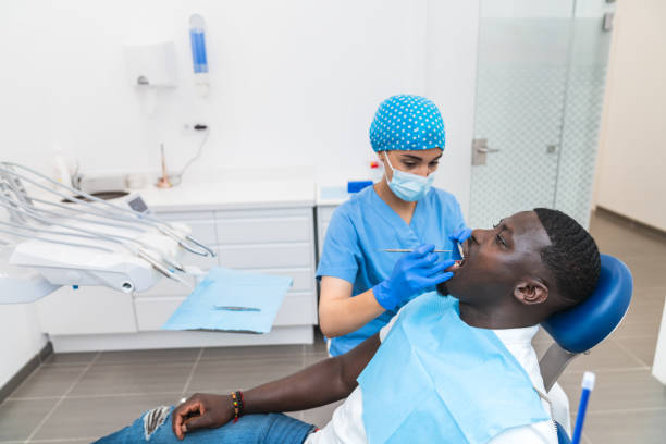 Best Emergency Dental Services for Seniors in Nes, IL